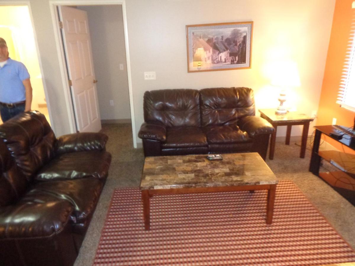 Riverview Suites Apartments Rochester Esterno foto