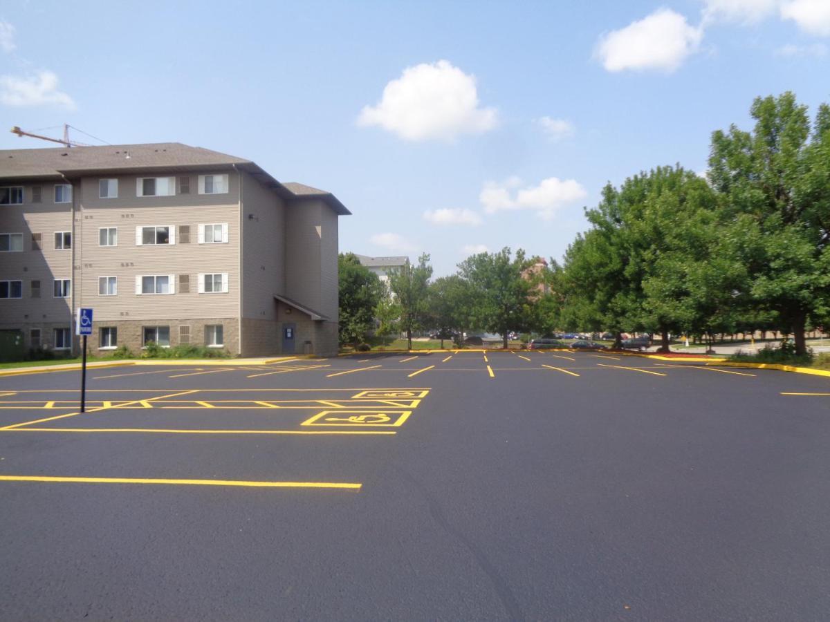 Riverview Suites Apartments Rochester Esterno foto